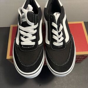Vans Men's Classic Black and White Sneakers